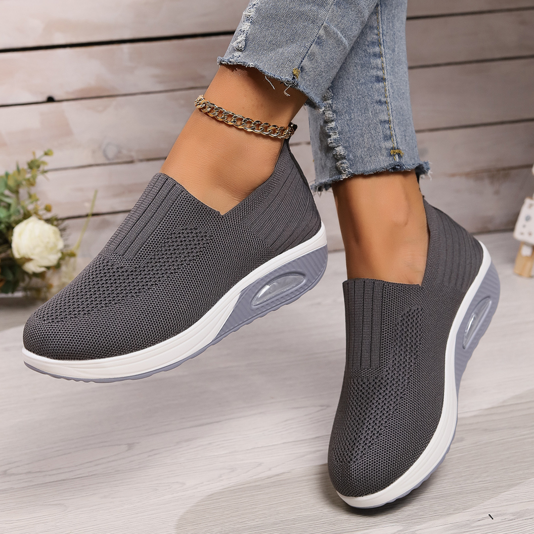 Dorota | Buty damskie wsuwane z amortyzującą podeszwą