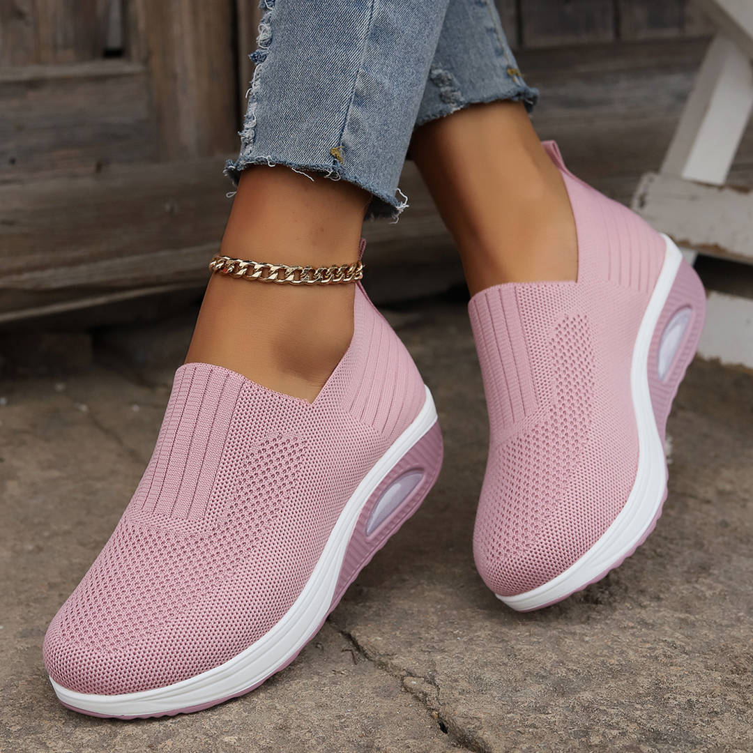 Dorota | Buty damskie wsuwane z amortyzującą podeszwą